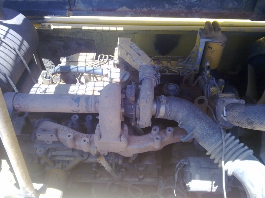 รถขุด Komatsu PC200-6