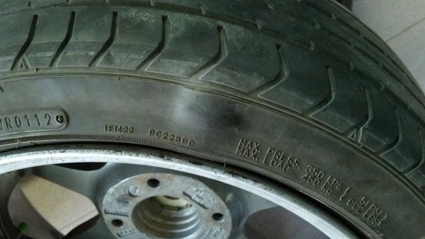 ขายยางดันล็อป 195/45/16 ปี12 ลดราคา1300บ. ขายยางดันล็อป 195/45/16 ปี12 ลดราคา1300บ.