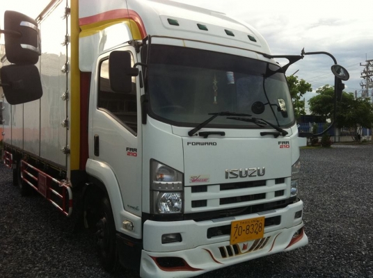 ISUZU FRR 210 แรง ปี 2011 ตู้บรรทุก 10 บาน