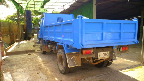 หกล้อ ISUZU NPR 115 แรงม้า รถสวยเนี๊ยบ มียางอะไหล่ ปล. หกล้อ ISUZU NPR 115 แรงม้า รถสวยเนี๊ยบ มียางอะไหล่ ปล.