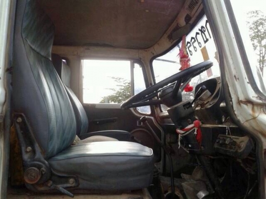 ขายสิบล้อเทเลอร์ HINO KT925 รุ่นปรับปรุง เครื่อง HO7D - 195 แรง 1 เพลา ทะเบียนพร้อม