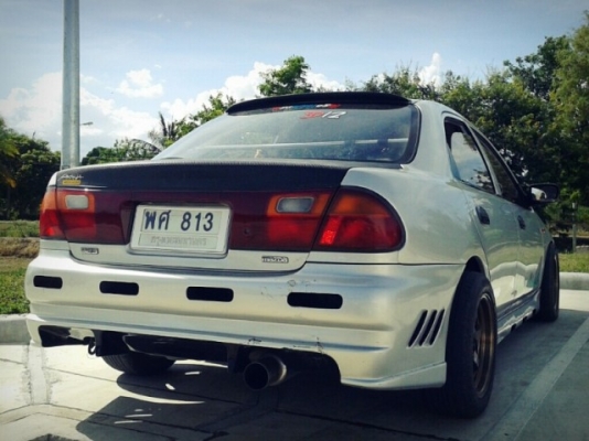 Mazda323แต่งสวยพร้อมซิ่ง ราคาโดนใจ มาก่อนได้ก่อน