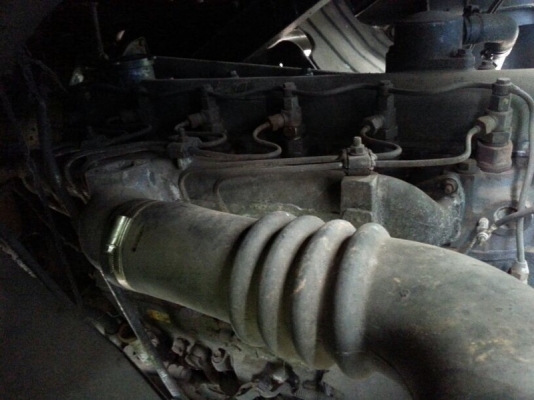 รถฮีโน่ 6 ล้อ บรรทุกน้ำ KR320 / 150 แรงม้า. ปี 54 สนใจติดต่อ 081 - 6079515 รถฮีโน่ 6 ล้อ บรรทุกน้ำ KR320 / 150 แรงม้า. ปี 54 สนใจติดต่อ 081 - 6079515