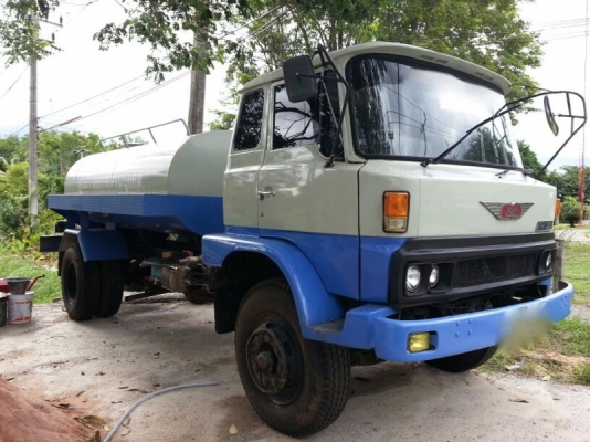 รถฮีโน่  6 ล้อ บรรทุกน้ำ  KR320 / 150 แรงม้า. ปี 54  สนใจติดต่อ 081 - 6079515