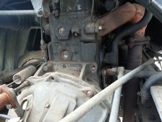 รถฮีโน่ 6 ล้อ บรรทุกน้ำ KR320 / 150 แรงม้า. ปี 54 สนใจติดต่อ 081 - 6079515 รถฮีโน่ 6 ล้อ บรรทุกน้ำ KR320 / 150 แรงม้า. ปี 54 สนใจติดต่อ 081 - 6079515