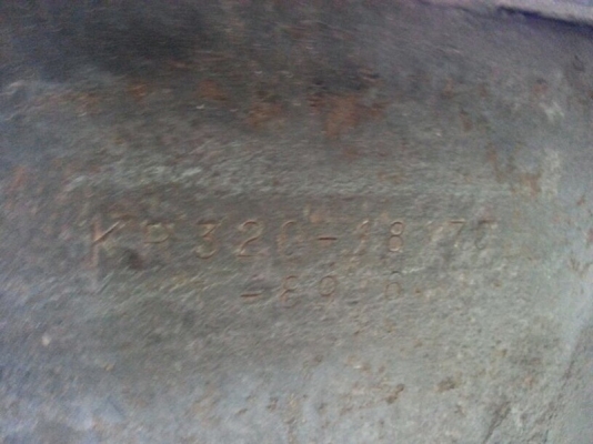 รถฮีโน่ 6 ล้อ บรรทุกน้ำ KR320 / 150 แรงม้า. ปี 54 สนใจติดต่อ 081 - 6079515 รถฮีโน่ 6 ล้อ บรรทุกน้ำ KR320 / 150 แรงม้า. ปี 54 สนใจติดต่อ 081 - 6079515