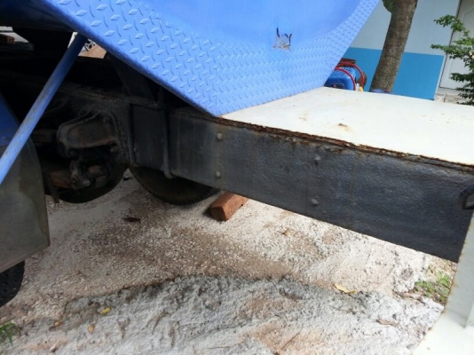 รถฮีโน่ 6 ล้อ บรรทุกน้ำ KR320 / 150 แรงม้า. ปี 54 สนใจติดต่อ 081 - 6079515 รถฮีโน่ 6 ล้อ บรรทุกน้ำ KR320 / 150 แรงม้า. ปี 54 สนใจติดต่อ 081 - 6079515