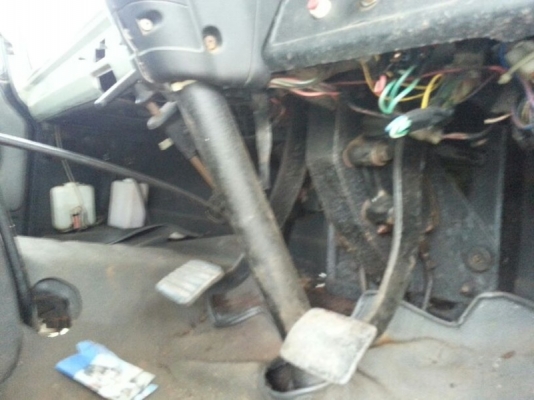 รถฮีโน่ 6 ล้อ บรรทุกน้ำ KR320 / 150 แรงม้า. ปี 54 สนใจติดต่อ 081 - 6079515 รถฮีโน่ 6 ล้อ บรรทุกน้ำ KR320 / 150 แรงม้า. ปี 54 สนใจติดต่อ 081 - 6079515