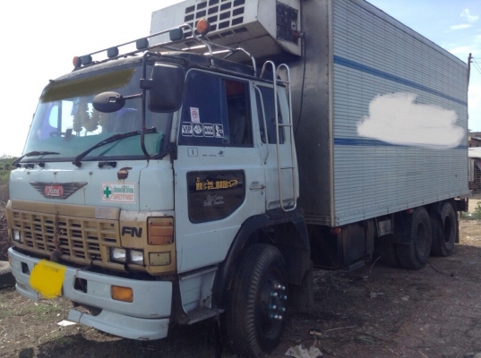 ขาย10ล้อตู้เย็น320แรงp11เพลาเดียว