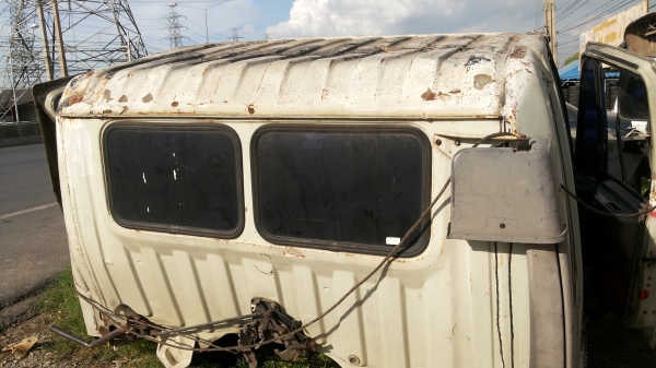 หัวเก๋งสืงไฮเทคชนซ้ายมาตามสภาพหรือแยกขายอะไหล่ทั้งหัว หัวเก๋งสืงไฮเทคชนซ้ายมาตามสภาพหรือแยกขายอะไหล่ทั้งหัว