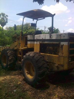 รถตักKOMATSUรุ่น521-เอวอ่อน