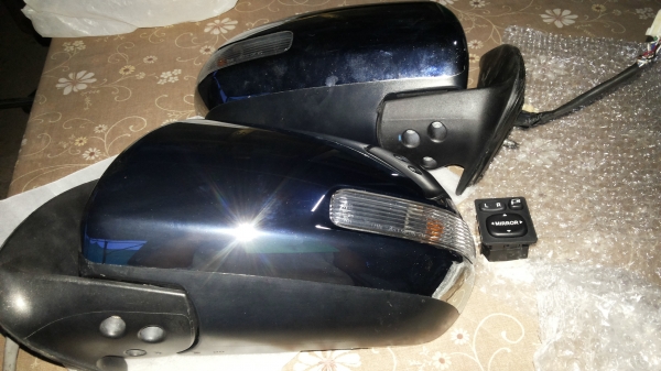 กระจกมองข้างวีโก้แชปม์พร้อมสวิทปร้ับ