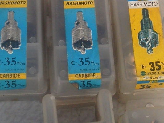 เครื่องมือเจาะคว้านรูงานเหล็ก ยี่ห้อ HASHIMOTO ( Hole Saw ) ขนาดเส้นผ่าศูนย์กลาง 35 มม.ของใหม่ยังไม่ได้ใช้ (มี 1 ตัว)