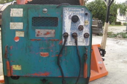 ครื่องเชื่อมคูโบต้าเบนซิล2สูบไดร์เด็นโย้ขนาด5KVAปั่นไฟ+เชื่ิิอมสามารถแปลงใส่แก๊สได้เชื่อมลวดได้หนาของนอกเเท้ราคา 19,800บาทhttp://youtu.be/IA3I1aEOx1o