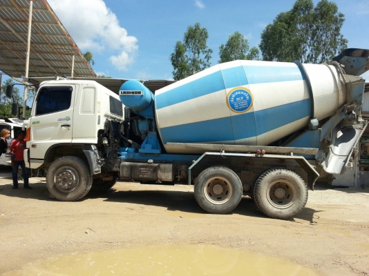 ขายรถโม่ปูน 330แรง ปี54 โม่ 7 คิว LIEBHERR ขายรถโม่ปูน 330แรง ปี54 โม่ 7 คิว LIEBHERR