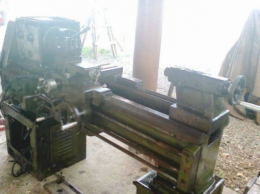 แท่นกลึง 5 ฟุต ชิงฟง ไต้หวัน 3 เพลา เกียร์บล็อก มีเบรก  69,000  พร้อมใช้งาน