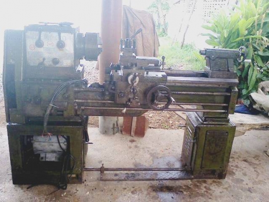 แท่นกลึง 5 ฟุต ชิงฟง ไต้หวัน 3 เพลา เกียร์บล็อก มีเบรก  69,000  พร้อมใช้งาน