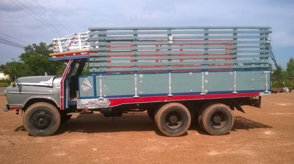 ขาย 10 ล้อหัวยาว 2 เพลาใหญ่ เครื่อง EH700 168 แรงม้า เกียร์ HO ช่วงล่าง UD สโลว์เกียร์กลาง คานหน้าใหญ่ เบรคลมดัน คัสซีสวยตลอดเส้น ทะเบียนพร้อมโอนครับ