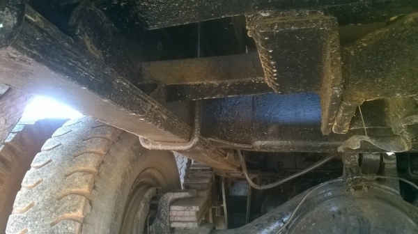 ขาย 10 ล้อหัวยาว 2 เพลาใหญ่ เครื่อง EH700 168 แรงม้า เกียร์ HO ช่วงล่าง UD สโลว์เกียร์กลาง คานหน้าใหญ่ เบรคลมดัน คัสซีสวยตลอดเส้น ทะเบียนพร้อมโอนครับ