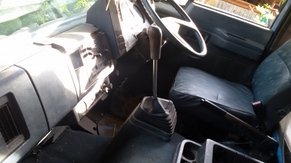 ขายด่วน..สิบล้อ2เพลา สนใจ 0834125434