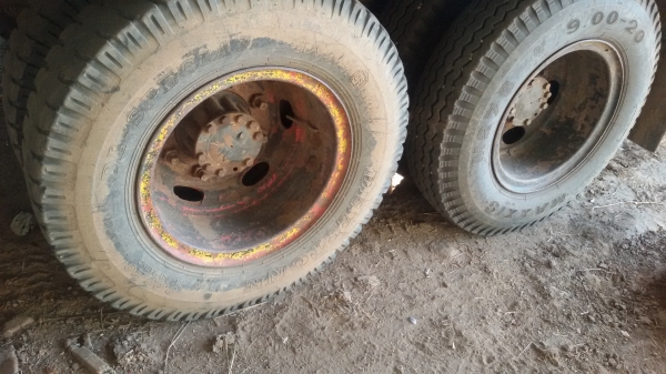 ขายด่วน..สิบล้อ2เพลา สนใจ 0834125434