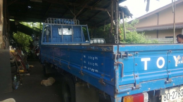 ขายรถ 6 ล้อกระบะคาร์โก้ TOYOTA BU87 14B 115 แรงม้า ราคา 200000