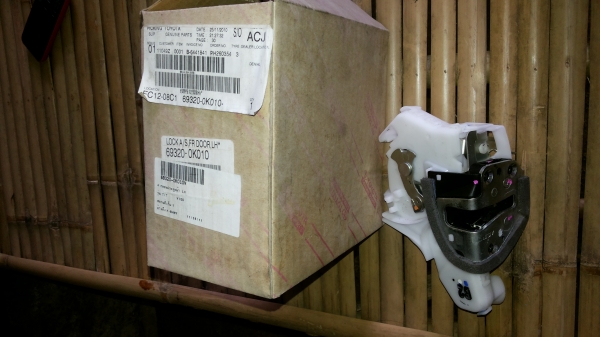 กลอนประตูวีโก้แท้ใหม่ข้างซ้าย