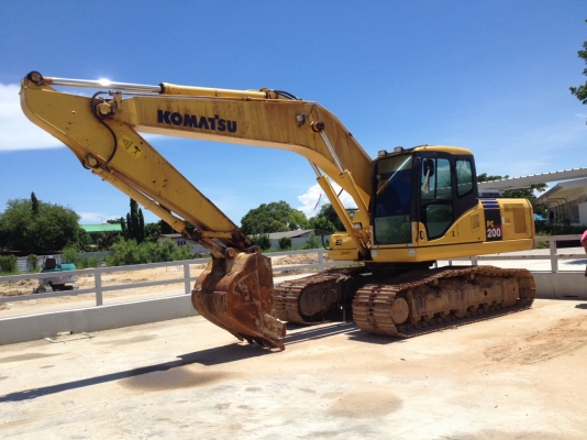 ขายดาวน์!!!KOMATSU PC200-7 ไมล์5,XXXชม.สภาพใหม่ค่ะ