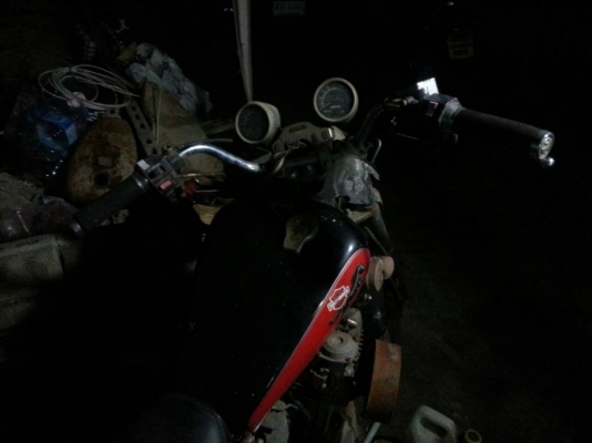 yamaha 750 cc ฟ้าลั่น ทะเบียนพร้อมโอน  แถมอีก 1คัน สเปคตะวันออกกลาง