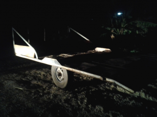 ขายเทนเลอร์ย้ายรถไถน้อยสวยๆพร้อมใช้งาน