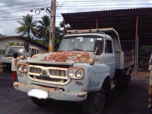 ขาย 6 ดั๊มหัวยาว ISUZU 125 แรงม้ารถสวยพร้อมใช้ สนใจโทร 0819701072
