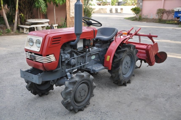 ขายรถไถSHIBURA 15แรง พร้อมโรตารี่หลัง เข้ารองอ้อยแจ่มเลย ขับ4ล้อ สภาพสวยเดิมญี่ปุ่นไม่เคยใช้งานในไทย 65,000 บาท