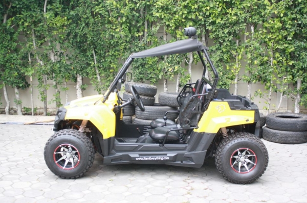 ขายรถ UTV 150 Yellow ปี 2014 แต่งเต็ม สภาพใหม่มากๆ มีรูปครับ