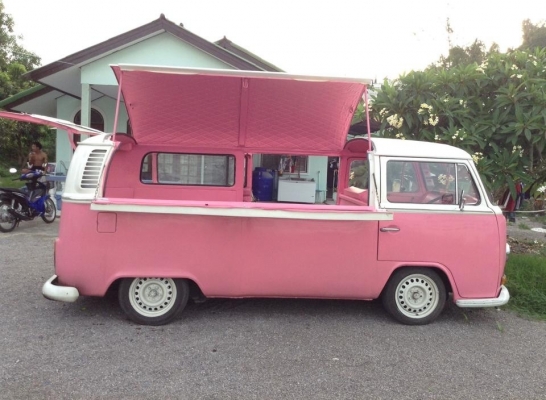 โฟล์คแตงโม สีชมพู-ขาว