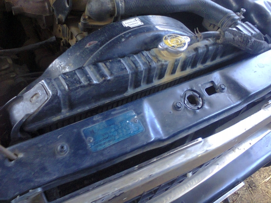 ขายกะบะตอนเดียว อีซูสุ KB -2500 DI .รถใช้งานทุกวันตามสภาพ