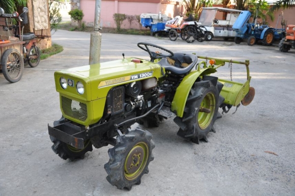 ขายรถไถ YANMARYM1300D พร้อมโรตารี่หลัง เข้ารองอ้อยแจ่มเลย ขับ4ล้อ สภาพสวยเดิมญี่ปุ่นไม่เคยใช้งานในไทย 68,000 บาท