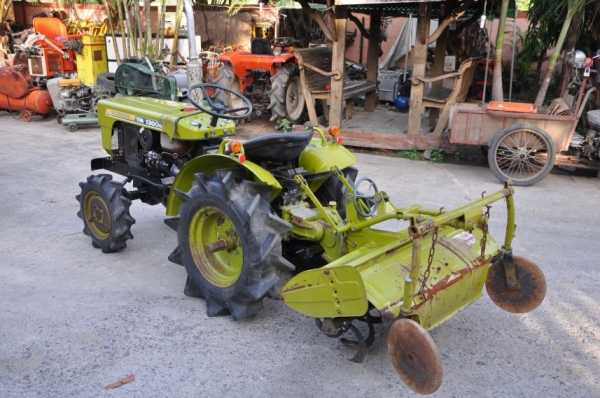 ขายรถไถ YANMARYM1300D พร้อมโรตารี่หลัง เข้ารองอ้อยแจ่มเลย ขับ4ล้อ สภาพสวยเดิมญี่ปุ่นไม่เคยใช้งานในไทย 68,000 บาท