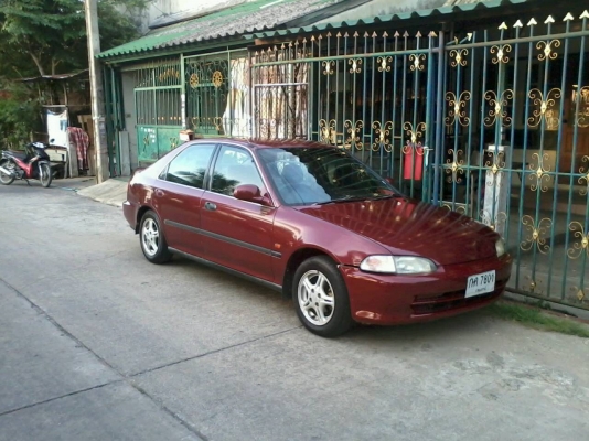 CIVIC 95 หัวฉีด กระจกไฟฟ้า เกียร์ธรรมดา แก๊ส (เก็บสีแล้ว)