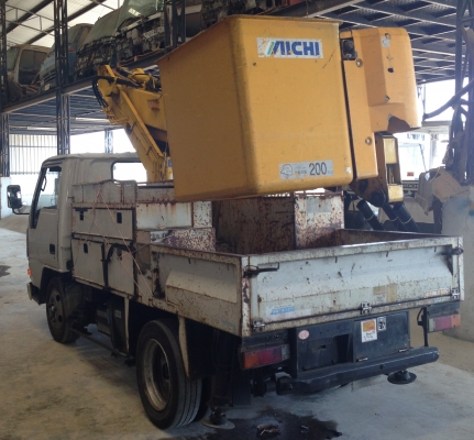 ขายรถกระเช้า มิตซู