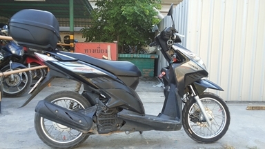 ขาย Honda Click 110i สภาพดี พร้อมใช้ ยางเพิ่งเปลี่ยน มีกล้องGiVi ขาย Honda Click 110i สภาพดี พร้อมใช้ ยางเพิ่งเปลี่ยน มีกล้องGiVi