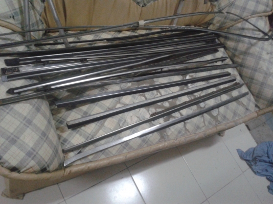 ขายเหมาคิ้วรอบคันเฟียต132สเปเชยว 900บาท