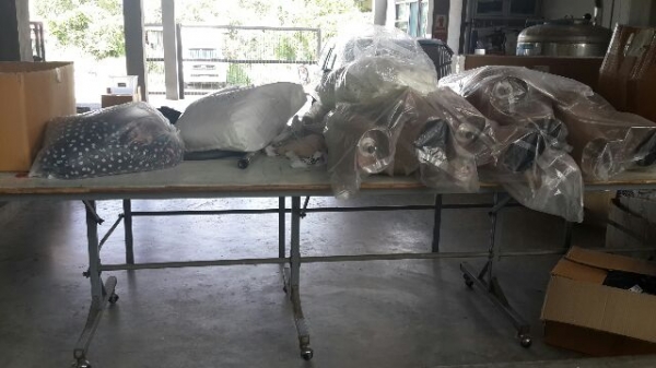 ขายโต๊ะตัดผ้า