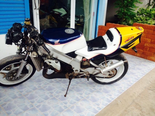 ขาย NSR250 MC21 ตำนานความแรงลดสุดๆไปเลย หาค่าเทอมลูก39000.- ขาย NSR250 MC21 ตำนานความแรงลดสุดๆไปเลย หาค่าเทอมลูก39000.-