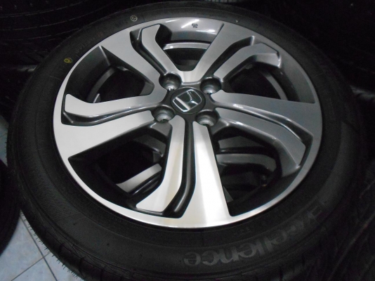 ขายล้อแม็ก New Honda City 2014 รุ่นท็อปขอบ 16 พร้อมยาง Goodyear/เทิร์นได้-ใส่ฟรีค่ะ