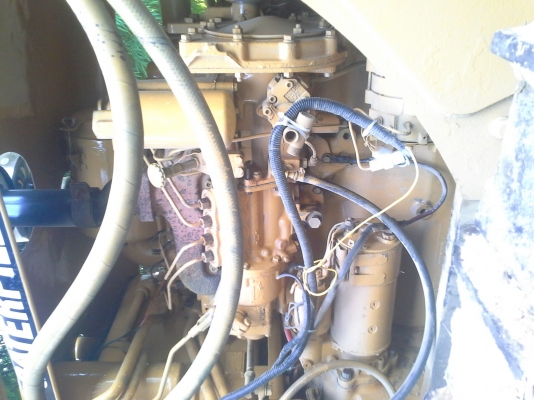 ขายเลิกกิจการครับ Caterpillar D4D  ฝาบาง ทำงานทั้งวันไม่ต้องกังวลเรื่องความร้อน รถสวย สภาพเดิมๆ ครับ ทำสีให้ใหม่