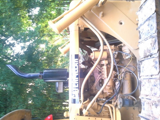 ขายเลิกกิจการครับ Caterpillar D4D  ฝาบาง ทำงานทั้งวันไม่ต้องกังวลเรื่องความร้อน รถสวย สภาพเดิมๆ ครับ ทำสีให้ใหม่