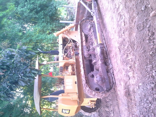 ขายเลิกกิจการครับ Caterpillar D4D  ฝาบาง ทำงานทั้งวันไม่ต้องกังวลเรื่องความร้อน รถสวย สภาพเดิมๆ ครับ ทำสีให้ใหม่