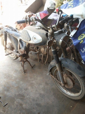 -ขายโคลงเข็น Honda CD125 แท้ สภาพเดิมตามรูป