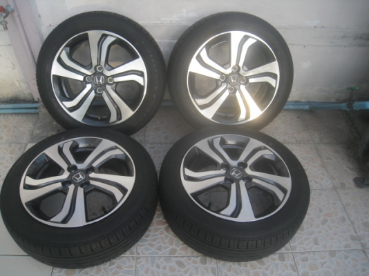 ขายล้อแม็กป้ายแดง Honda city 16"x6" et53 4รู100 พร้อมยางปี14 สนใจติดต่อเล็กคลองสามครับ 081-3747940