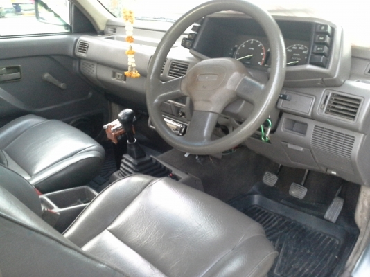 ขาย isuzu หน้าหนู ปี95 สภาพตามรูปเลยคับ 170000 ราคาคุยกันได้คับ